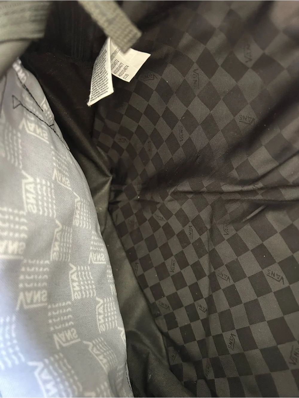 🛹 VANS Black Checkerboard Logo Backpack